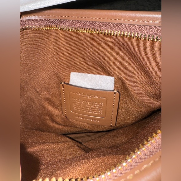 Coach purse - Picture 5 of 7